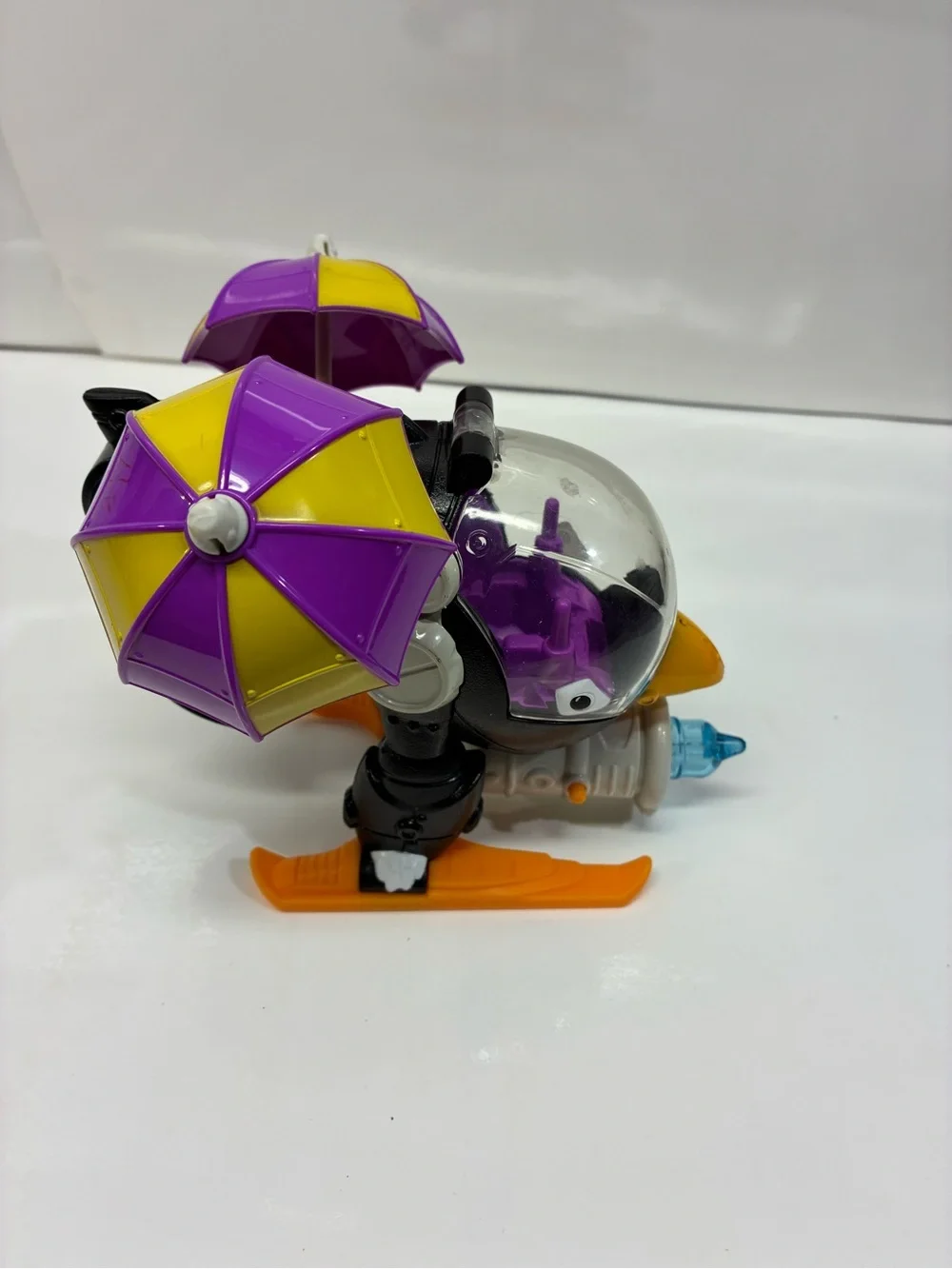Imaginext Penguin Helicopter Copter W/ Ice Projectile Figure